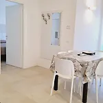 Re Lear Expo Апартаменты Верона
