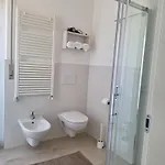 Re Lear Expo Διαμέρισμα *
