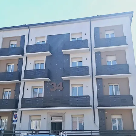 Re Lear Expo Апартаменты Верона